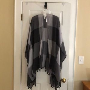 EUC lululemon cotton shawl/scarf